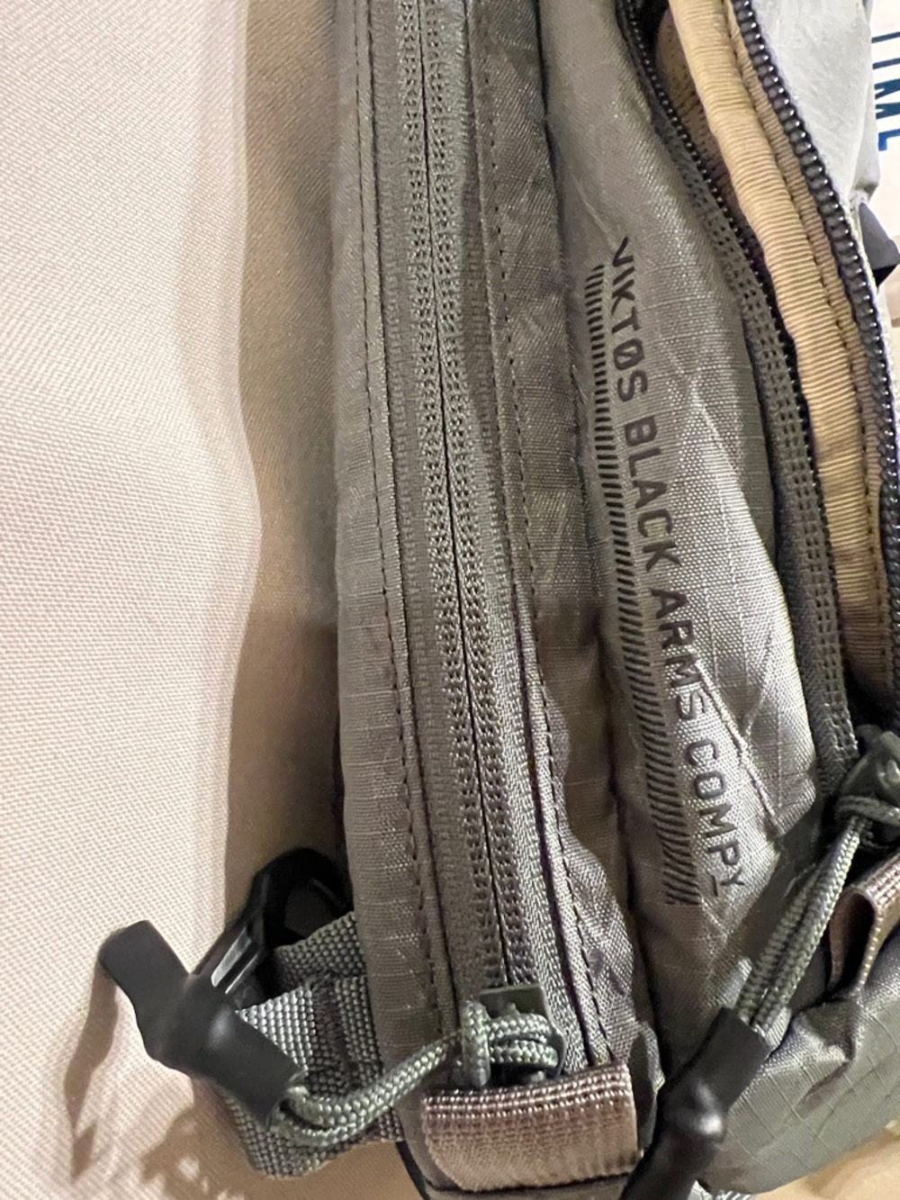 Viktos Black Arms Compact Travel Pouch - Olive Green